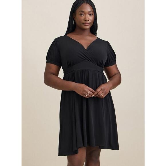 Torrid Black Surplice Neck Short Sleeve Swing Dress Size 3X - Picture 1 of 8